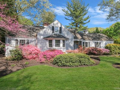 194 Huntington Bay Road