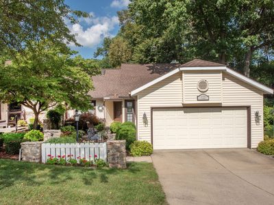 122 Windy Hill Dr