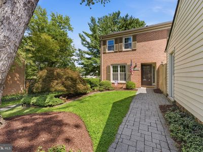 Property at 19359 Frenchton Pl, Gaithersburg, MD