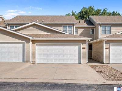 626 Lakeside Dr