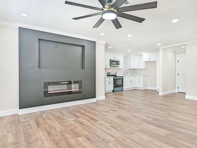 5622 Canterway Dr