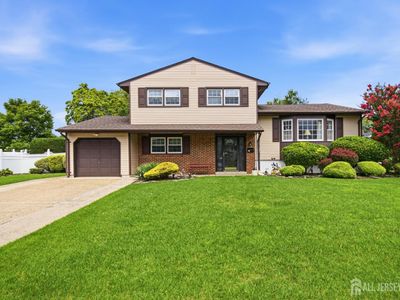 34 Marcia St