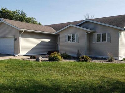18 Park Ln