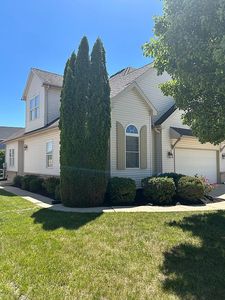 1163 Meadowlark Ln
