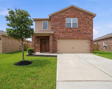 15327 Central Lakes Dr