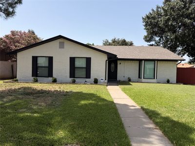 1262 Valencia Ln