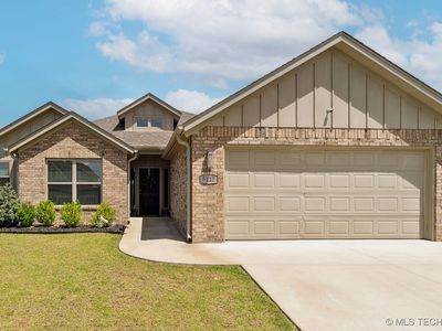 5117 S Walnut Creek Dr