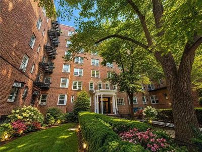 85-11 34th Ave #3H