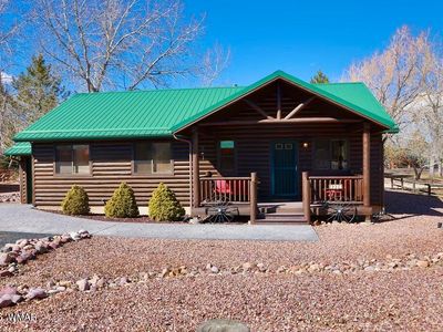 2334 S Buffalo Loop