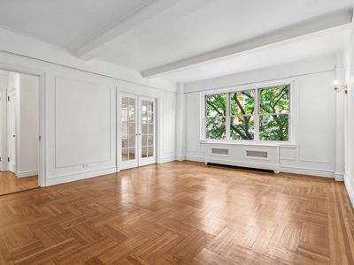 123 W 74th St APT 4C