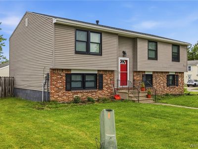 100 W Bihrwood Dr