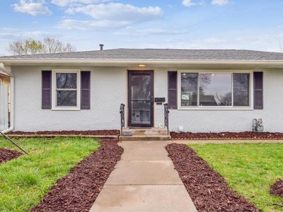 3823 2 1/2 St NE