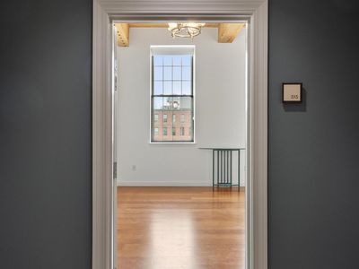 52 Lawrence Dr APT 515