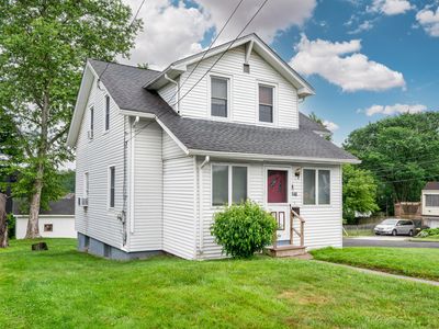 546 South Quaker Lane