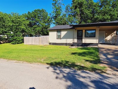 Property at 3322 NW 30th St, Fort Worth, TX