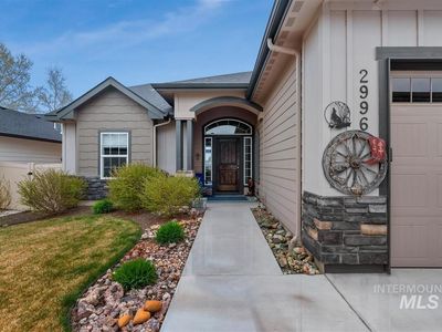 2996 E Onyx Ct