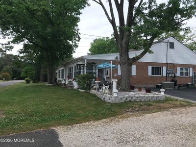 5 A Hemlock Street