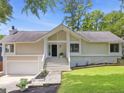 3313 Clubland Dr