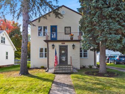 1231 Shawano Ave