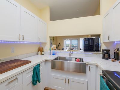 33 Waiaka Ln APT 205