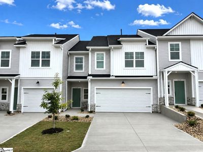 1438 Johnstone Dr