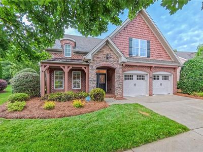 5567 Foxgate Cir