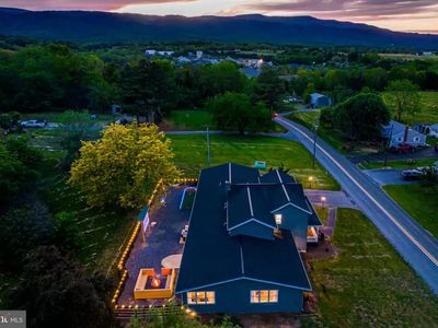 3347 River Rd