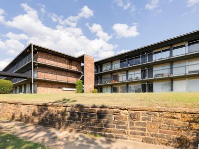 2990 Rhodes Cir S APT 215