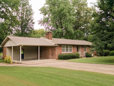 2710 Wesco Dr
