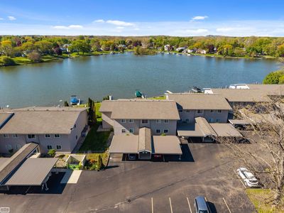 4960 Lake Point Dr