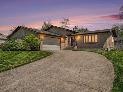 2423 Marshall Pl