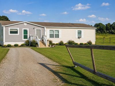 Property at 190 Casen St, Dale, TX