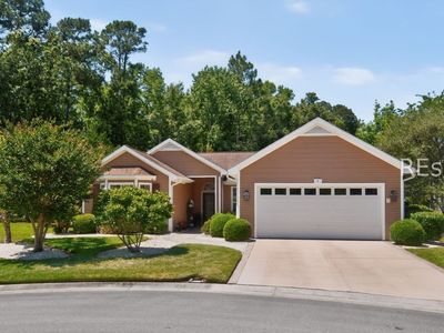 4 Crowell Ct