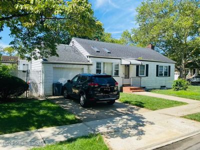 60 Allison Ave