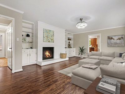 2477 Foxwood Dr