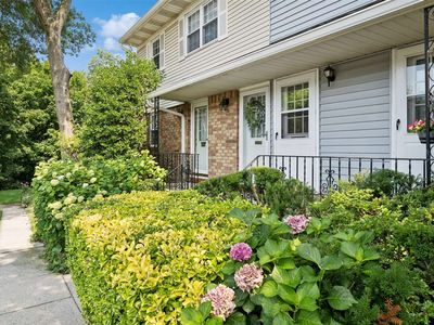 Property at 9 Harbour Lane UNIT 3A, Oyster Bay, NY