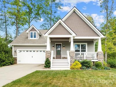 15 Quail Hollow Dr