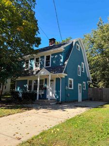 1112 Eaton Ave