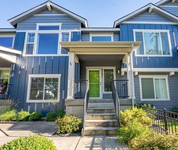 2121 W Bridge Ave #2121