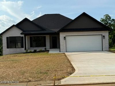 1030 Pathways Dr