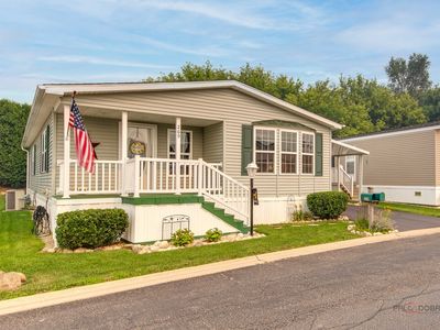 Property at 269 Forestview Dr, Crystal Lake, IL