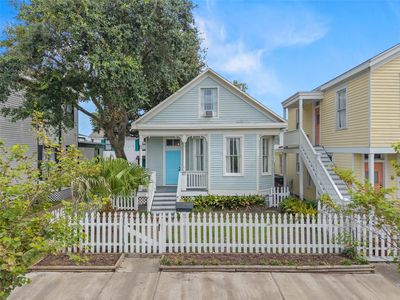 2115 Avenue O 1/2