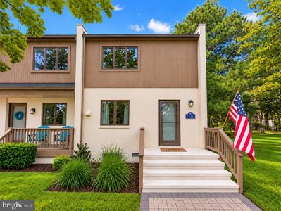 743 Clubhouse Ln Unit D