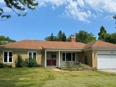 2062 Riverview Dr