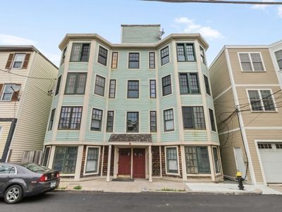 40 Baxter St APT 7
