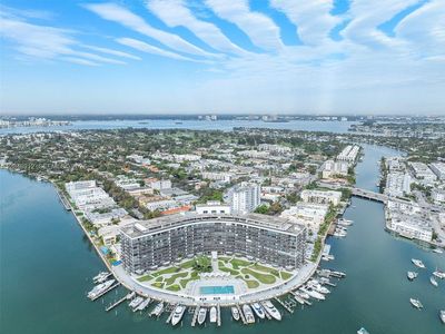900 Bay Dr APT 527