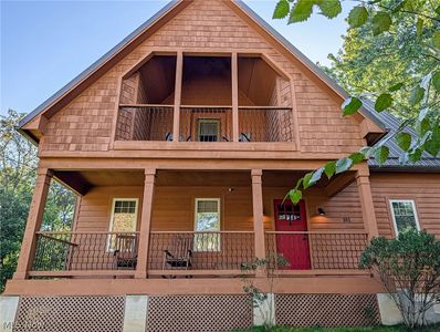 181 N Maple St