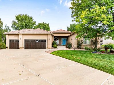 6 Carnoustie Ct