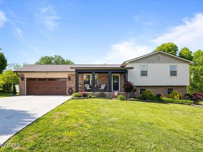 304 Dogwood Ln