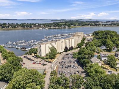 100 Cove Way Unit 902